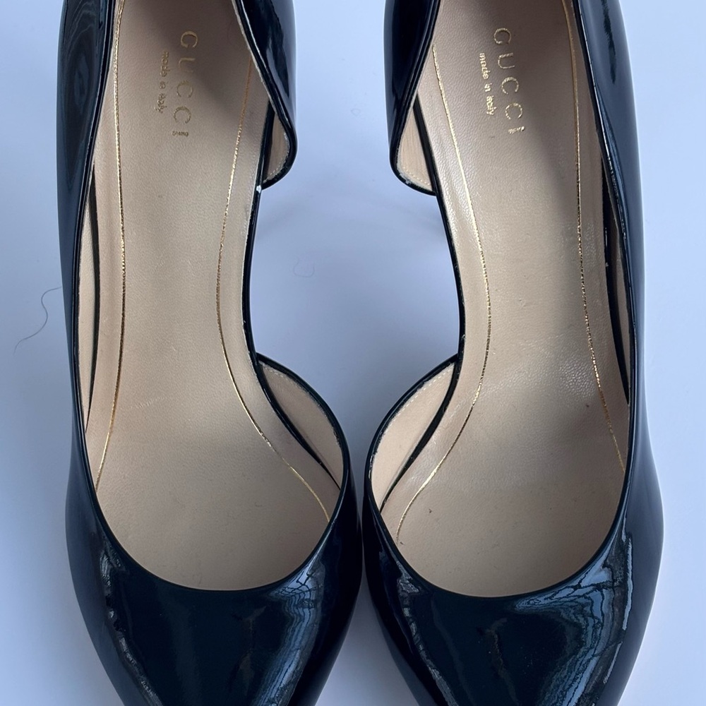 Gucci Black Patent Leather Heels - Picture 3 of 10
